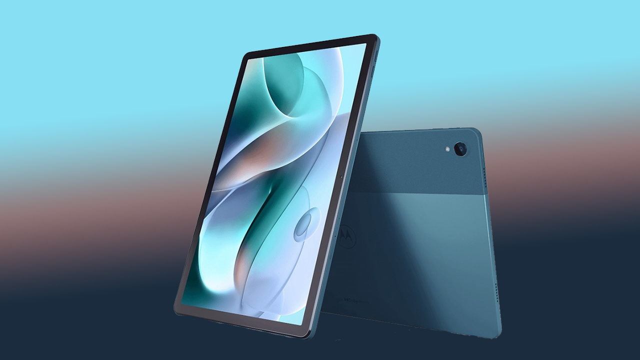Motorola Tab G70 modelinin arka ve ön kısmı