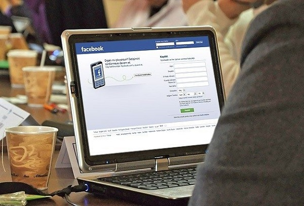 Facebook Masaüstü Sürümünde Değişiklik Yapmayı Planlıyor