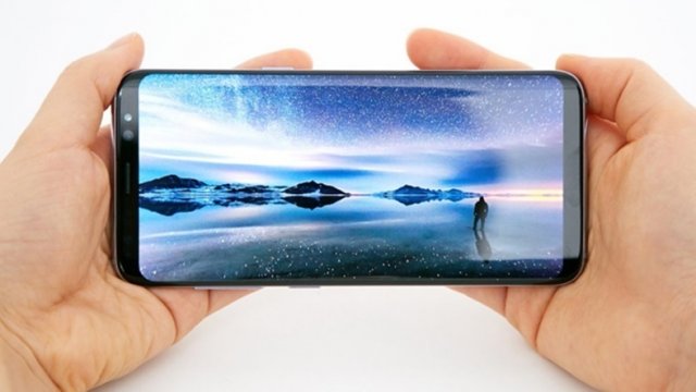 Galaxy Note 8’de Ekran Çözünürlüğünü WQHD+ Ayarlayın!