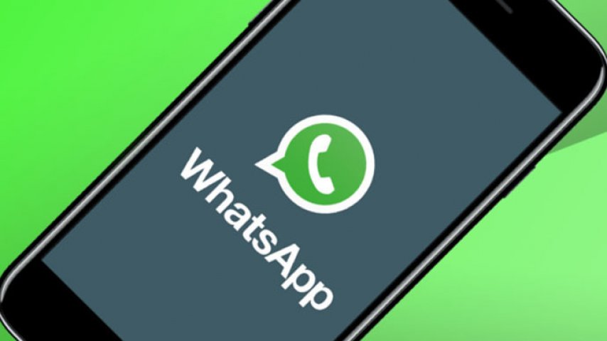 WhatsApp'a Çıkartma Özelliği Geldi