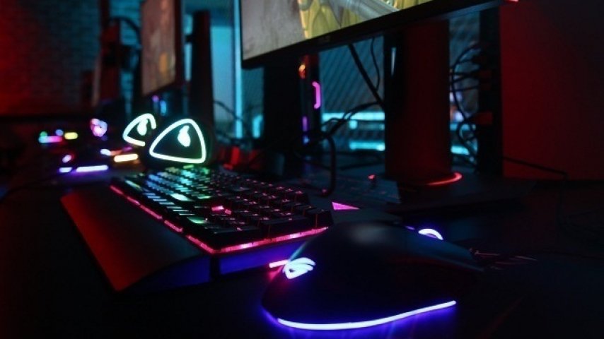 Asus, ROG Serisi Ürünlerini Tanıttı