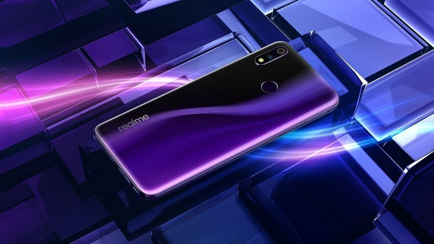 Realme 3 Pro'nun Yeni Bir Varyasyonu Daha Tanıtıldı: İşte Detaylar