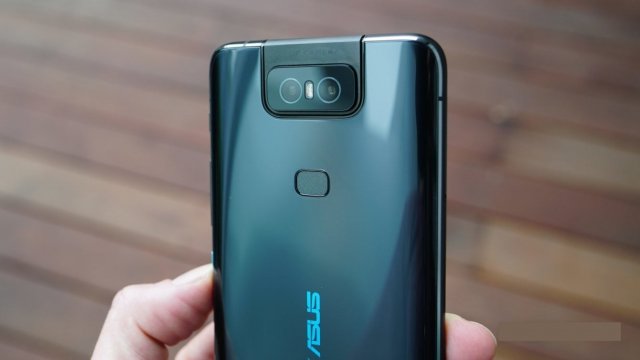 Asus ZenFone 6 Tantıldı
