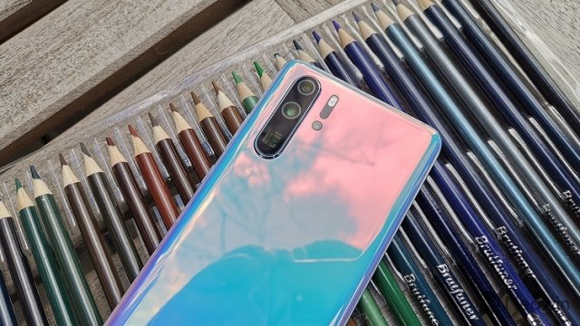 Huawei P30 Pro Yeni Renkleri İle Ortaya Çıktı
