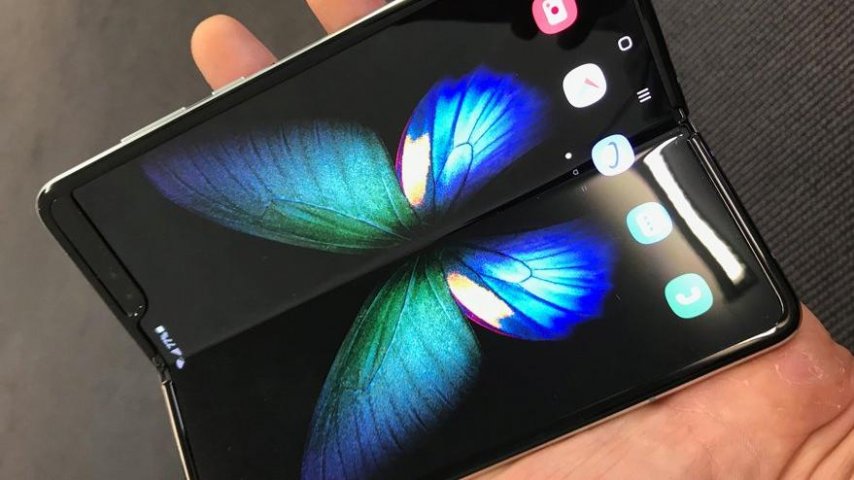 Galaxy Fold’a Android 10 Güncellemesi