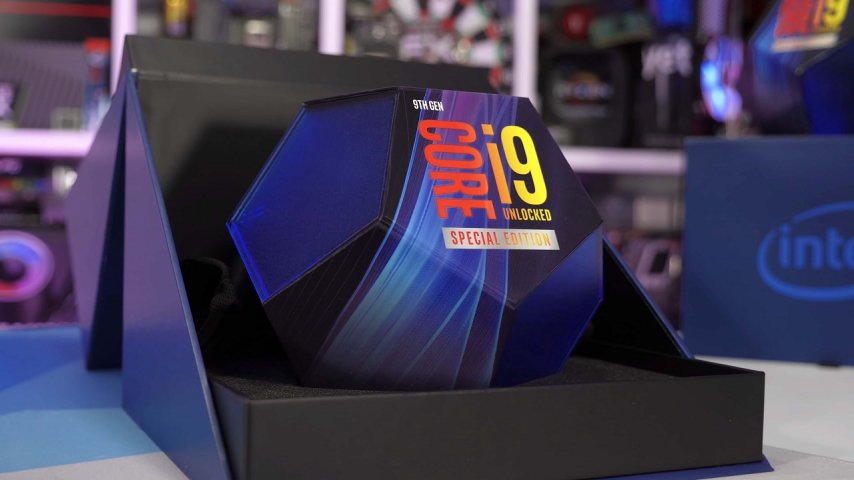 Intel Yeni Amiral Gemisi i9-10900K Modelini Tanıttı