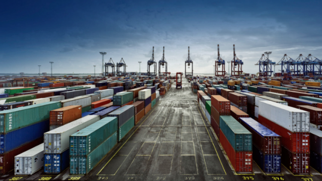 Elektronik Cihazlara Yüzde 30 Ek Gümrük Vergisi Geldi