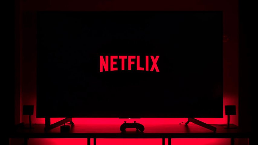 Netflix'te Bugün En Çok İzlenen Dizi ve Filmler Belli Oldu