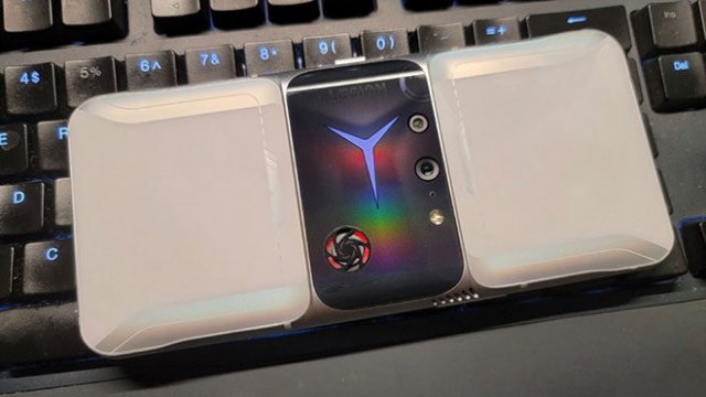Lenovo, Oyuncular İçin Tasarladığı Lenovo Legion 2 Pro Telefonunu Tanıttı