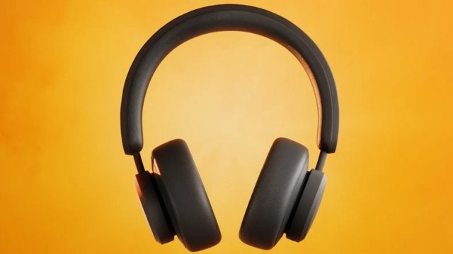 Karşınızda Kendi Kendini Şarj Edebilen Kulaküstü Kablosuz Kulaklık