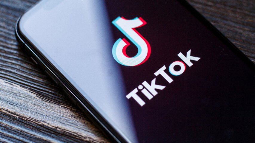 TikTok Soru-Cevap Özelliğini Geri Getiriyor