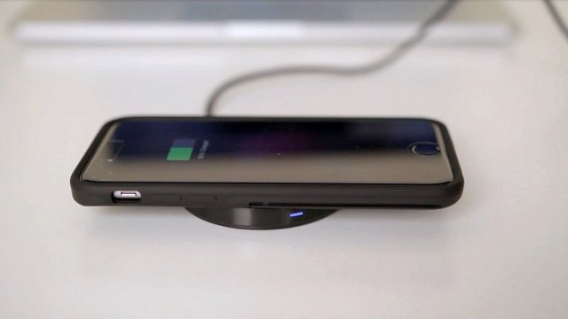 Apple’dan Kablosuz Devrimi! iPhone Şarj Kablosu Kalkıyor mu?