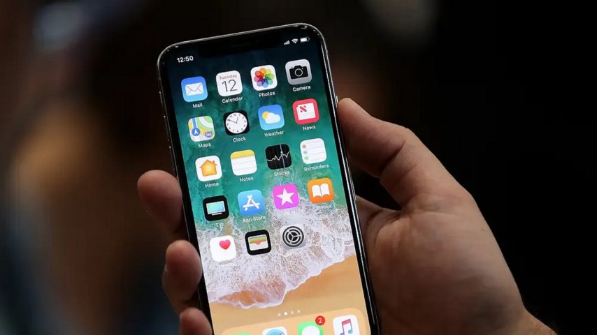 Apple, OLED ekranda Samsung’u devre dışı bırakacak
