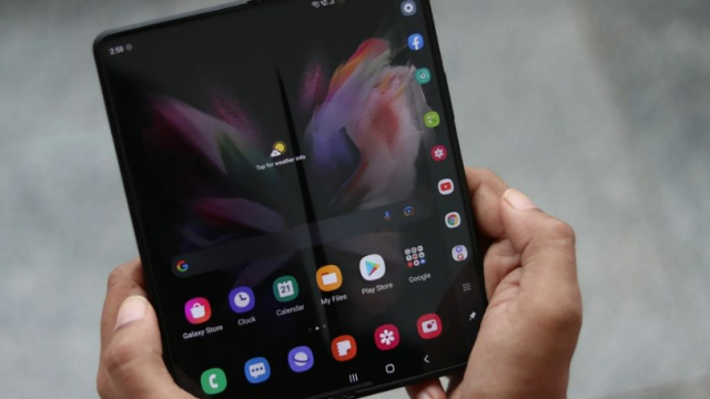 Samsung Galaxy Z Fold 4'ün Pil Kapasitesi Z Fold 3 ile Aynı mı Olacak?