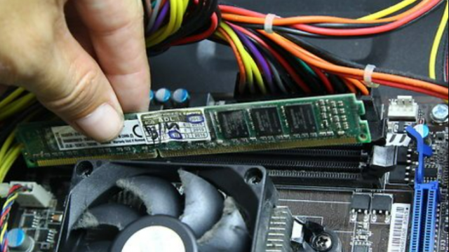 Bilgisayar Açıkken RAM Takılır mı?
