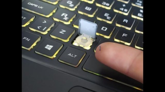 Laptop Klavye Tuşu Nasıl Takılır?