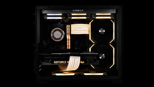 Lian Li Strimer Plus: Kasanıza Tarzınızı Yansıtın!