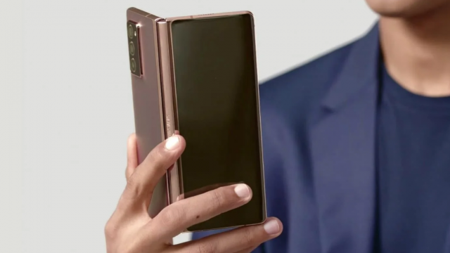 Haziran Güvenlik Güncellemesi Galaxy Z Fold 2'ye de Gönderildi!