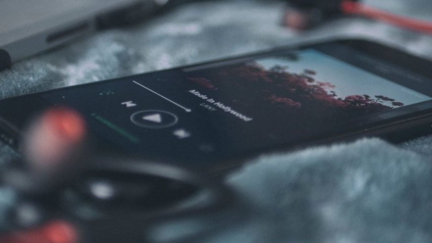 Telefona Nasıl Müzik İndirilir?