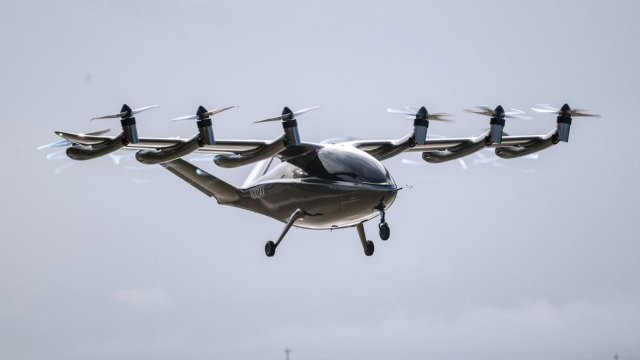 Tamamen elektrikli yolcu uçağı Archer Midnight tanıtıldı!