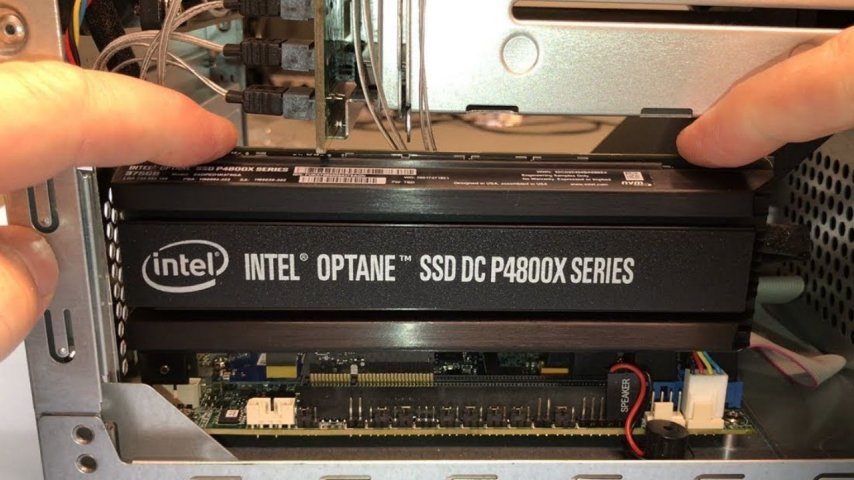 Intel, Optane SSD DC P4800X’in fişini çekti