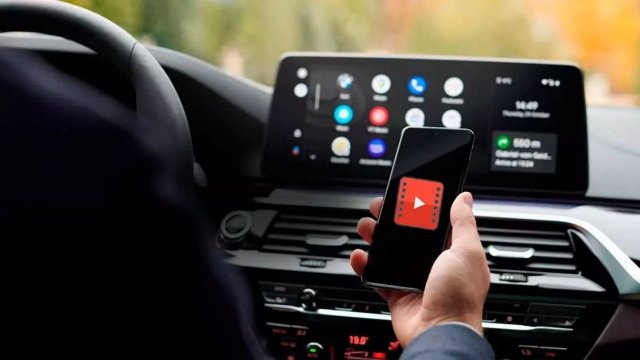 Apple Car Play WhatsApp Destekliyor mu?