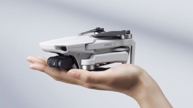DJI, ekonomik bir drone Mini 2 SE tanıttı