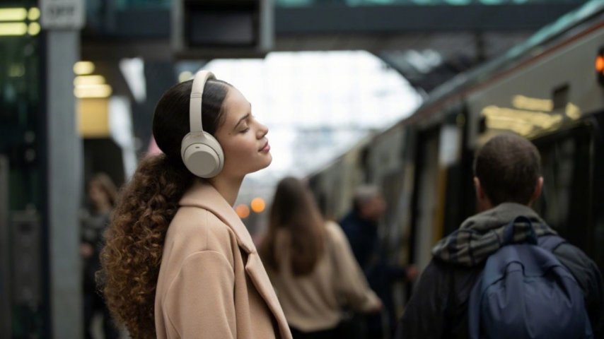 Kulaklıklarda Aktif Gürültü ve Pasif Gürültü Engelleme Özellikleri Nelerdir?