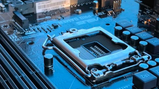 Anakartlar: Nedir ve Bilgisayarın Çalışması İçin Neden Önemlidirler?