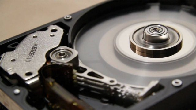 Hard Diskler Hard Disk Hızı ve Okuma  Yazma Performansı