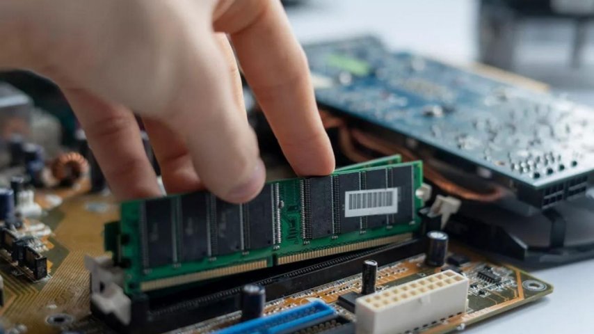 RAM'ler RAM Bellek Önbellek Boyutları ve Veri Aktarım Performansı