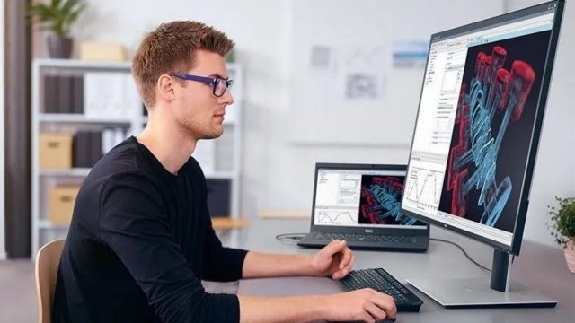 4K Monitörlerle Çalışmak, İş Verimliliğini Nasıl Etkiler?