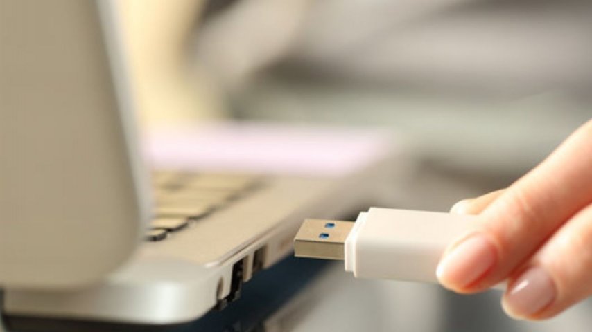 USB’den format nasıl atılır? Windows 11 Flash Bellek Hazırlama