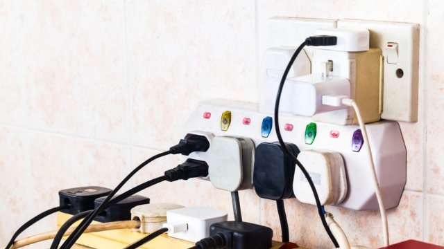 Prize Takılı Şarj Cihazı Elektrik Tüketiyor Mu?