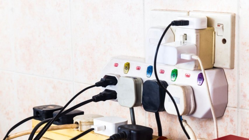Prize Takılı Şarj Cihazı Elektrik Tüketiyor Mu?