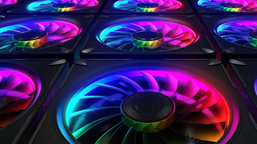 RGB Kasa Fanları Nasıl Çalışır ve Ne İşe Yarar?