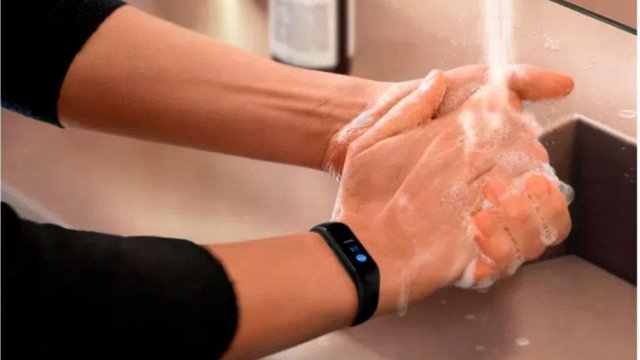 Akıllı Bileklik Alırken Hangi Teknolojilere Dikkat Etmeliyim Alışveriş Rehberi