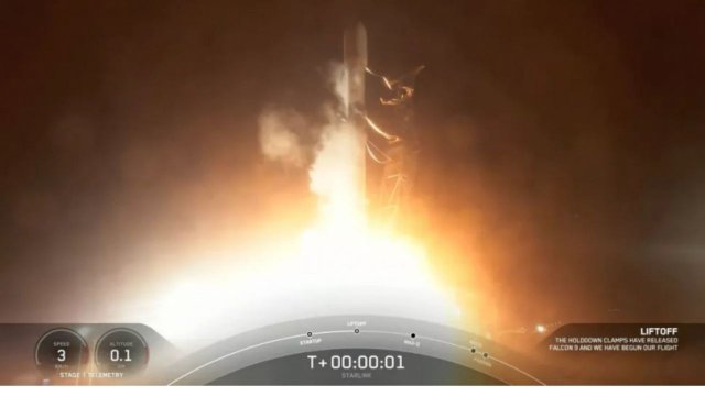 SpaceX, 47 Starlink uydusundan oluşan başka bir partiyi yörüngeye fırlattı