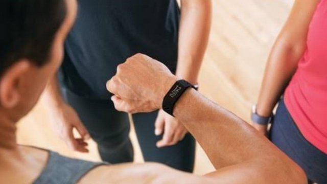 Akıllı Bileklikler İle Hangi Spor Aktivitelerini En Kolay Şekilde Takip Edebilirim?