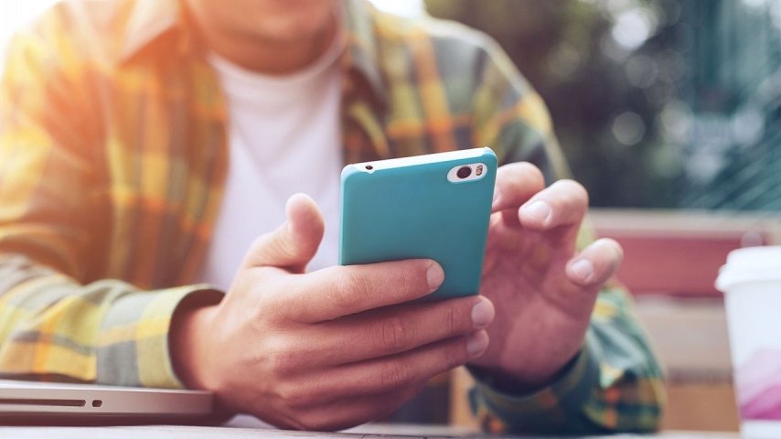 Telefon Ekran Süresi Ne Kadar Olmalı? Bilimsel Araştırmalar Ne Diyor?