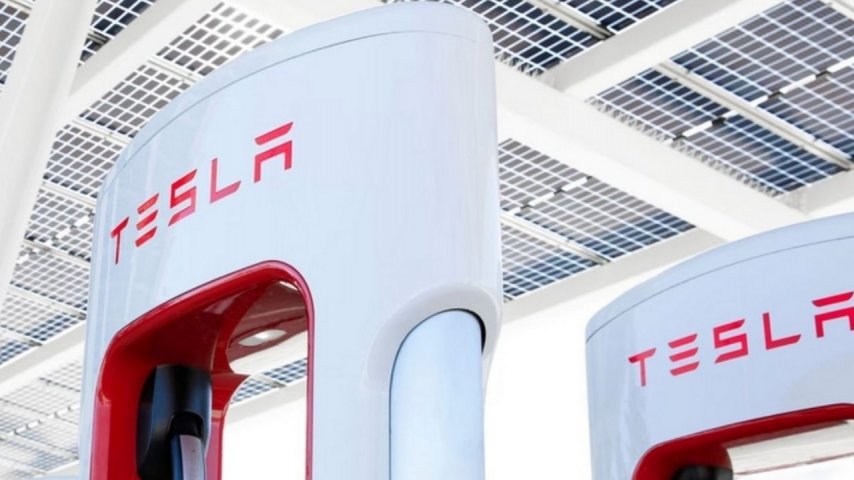 Elektrikli otomobil üreticisi Rivian, Tesla şarj standardına geçecek