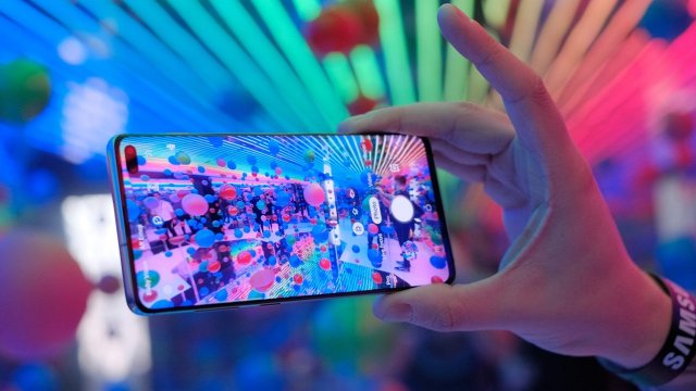 AMOLED Ekran Nedir?