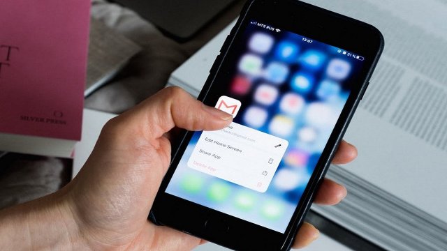 Gmail'de Klasör Oluşturma: E-Posta Karmaşasını Tarihe Karıştırmanın Sihirli Anahtarı!