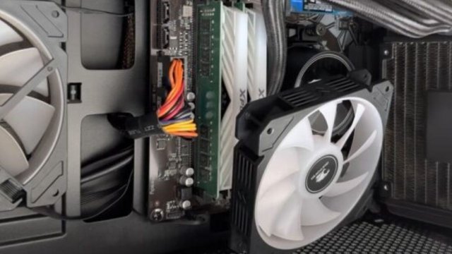 Kasa Fanı Hız Kontrolü Bilgisayarınızı Nasıl Etkiler?