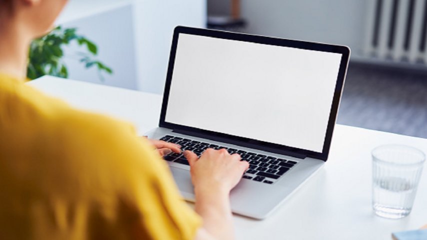 PC Beyaz Ekran Sorununu Gidermek İçin Hangi Araçları Kullanmalıyız?