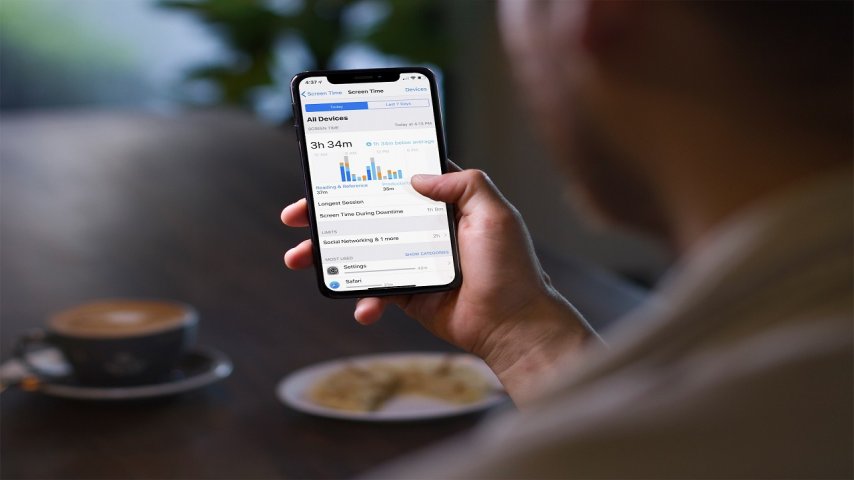 Cep Telefonu Ekran Süresi ve Uyku Kalitesi Arasında Bir Bağlantı Var Mı?