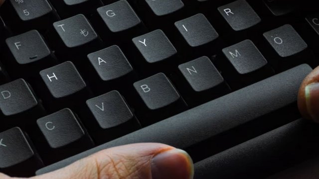 Teknoloji Meraklıları İçin Klavyedeki Özel Görevli 7 Tuşun Kullanımı