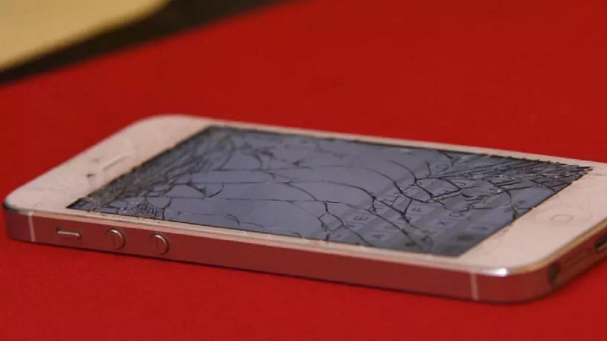 Akıllı Telefonlarda Ekran Kırılmasını Nasıl Önleyebilirim?
