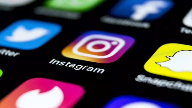 Instagram'da Hikayelerinizi Öne Nasıl Çıkarabilirsiniz?