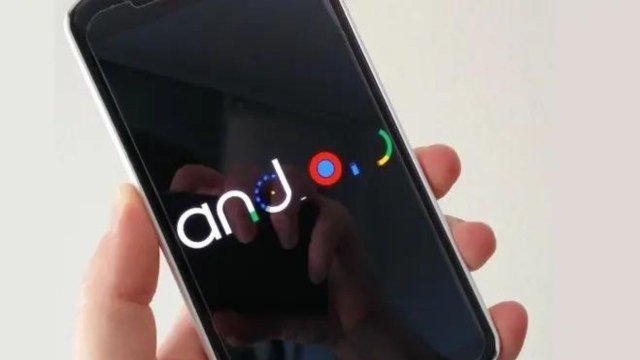 Akıllı Telefon Kapanma Sorununun Arkasında Ne Yatıyor?